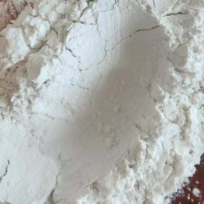 Material refractario para hornos de inducción de fundición de hierro o acero