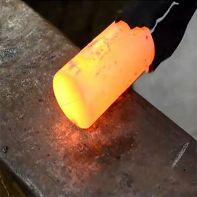 Fuego de tratamiento térmico de hierro y acero Alta eficiencia Alta fiabilidad
